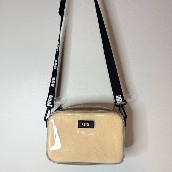UGG JANEY II CLEAR SHEEPSKIN CROSSBODY SHOULDER BAG HANDBAG BEIGE - Picture 1 of 7